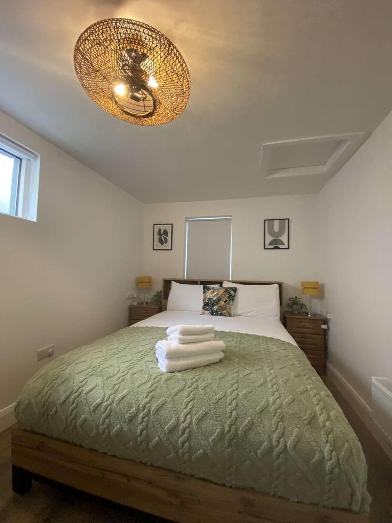 The Meadows Hideaway Apartment Doolin Bagian luar foto